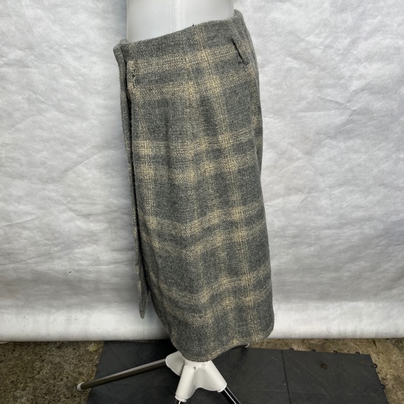 Womens Size 8 Wool Eddie Bauer Wrap Skirt - Picture 3 of 4